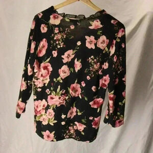 Chaps women's size L 100% cotton floral pattern knit long sleeve ruffle hem rose